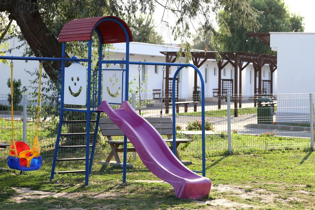 Hanul Piratilor Camping Village Navodari Dış mekan fotoğraf